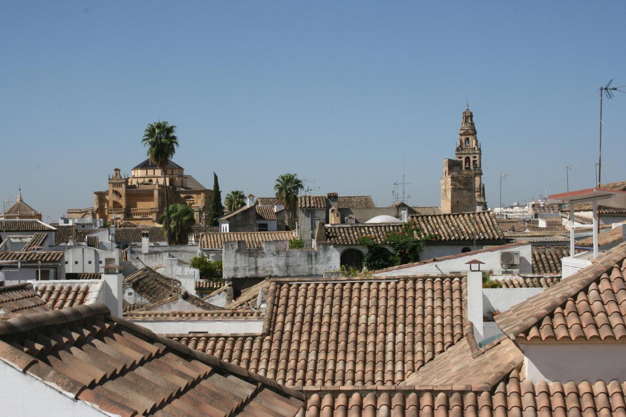 Apartamentos La Fuente Kordoba Bagian luar foto