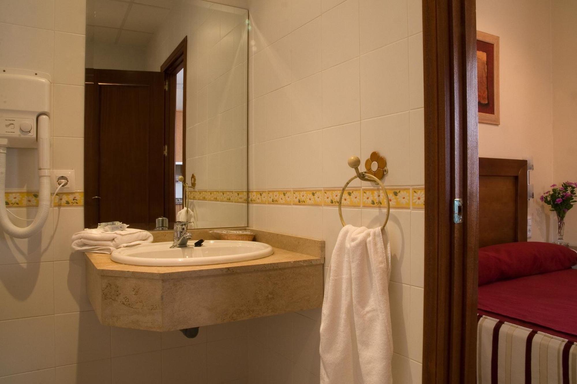 Apartamentos La Fuente Kordoba Bagian luar foto