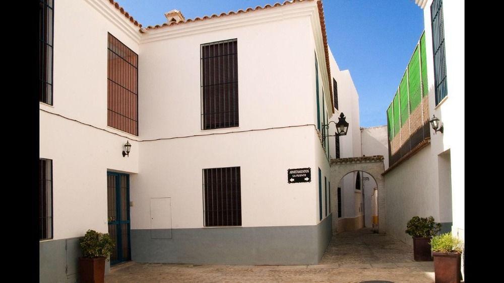 Apartamentos La Fuente Kordoba Bagian luar foto