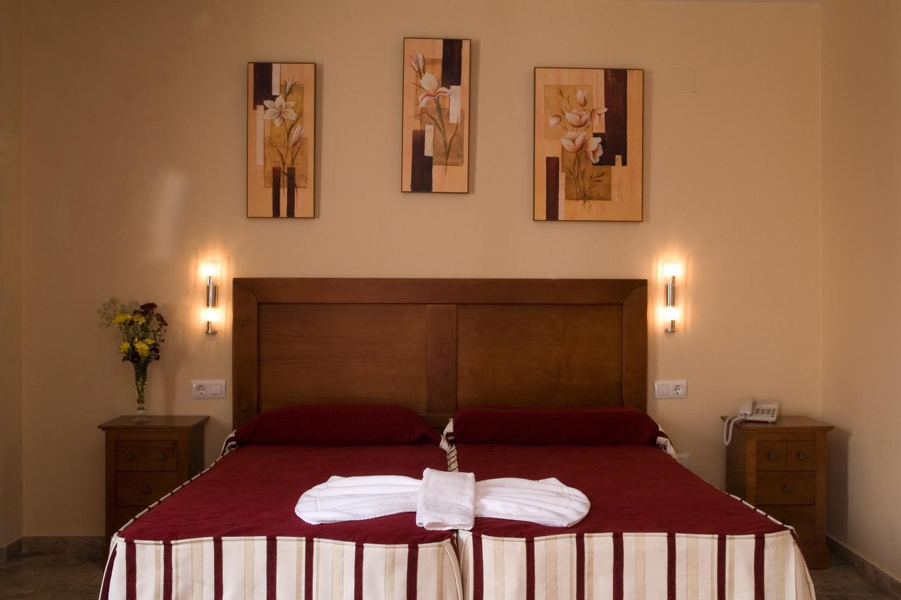 Apartamentos La Fuente Kordoba Ruang foto