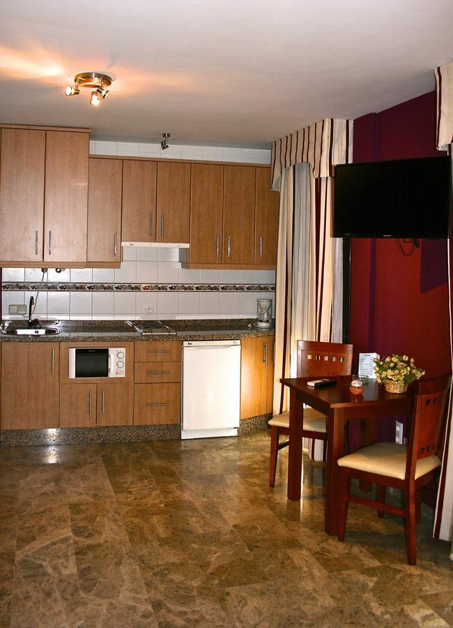 Apartamentos La Fuente Kordoba Ruang foto